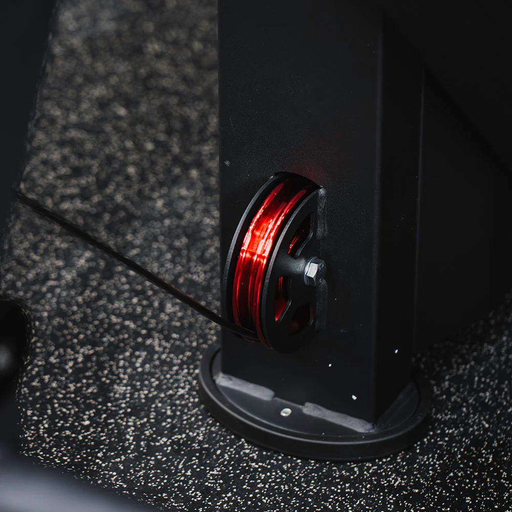 Selectorized Leg Extension and Curl Machine - Image 9