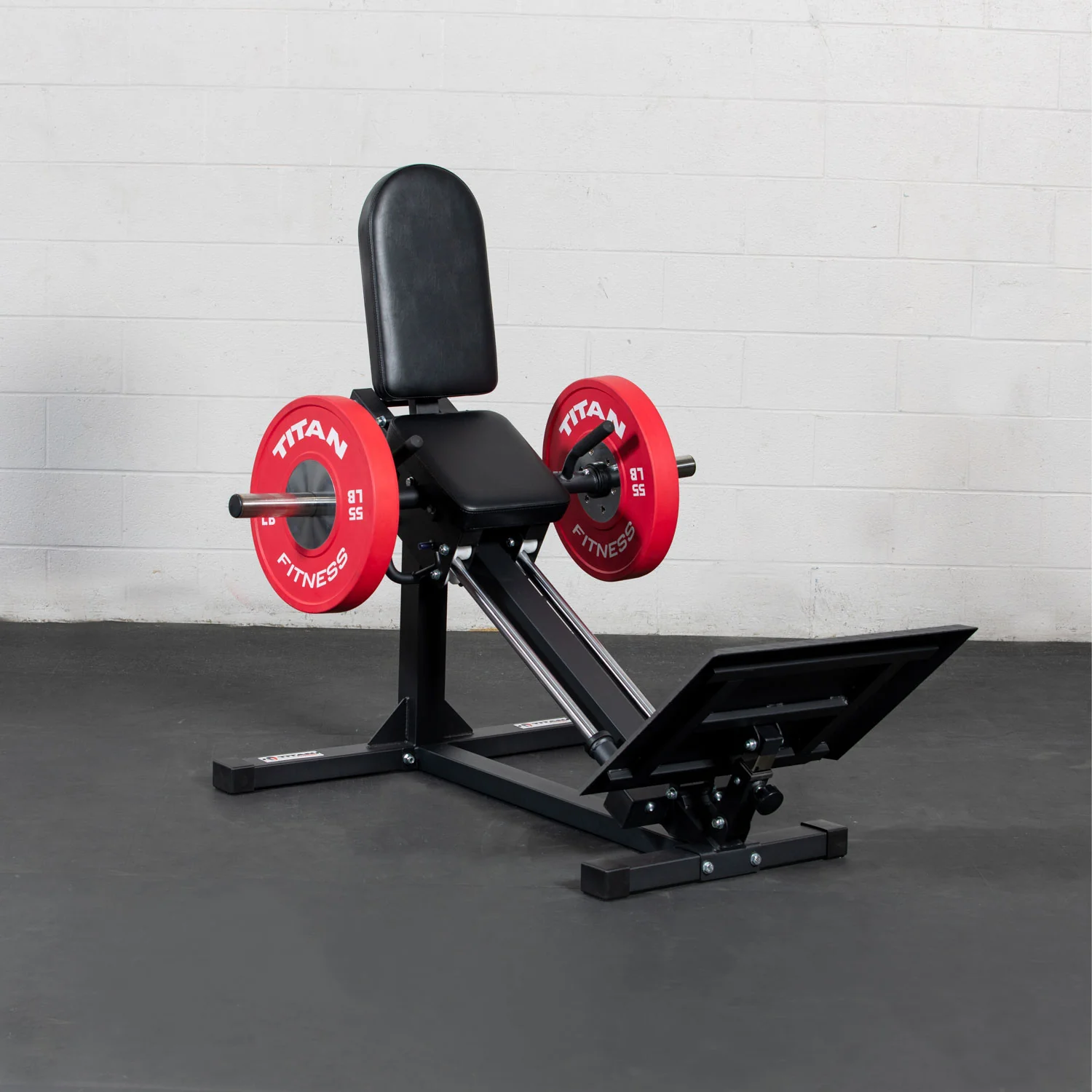 Plate-Loaded Linear Hack Squat Machine - Image 2